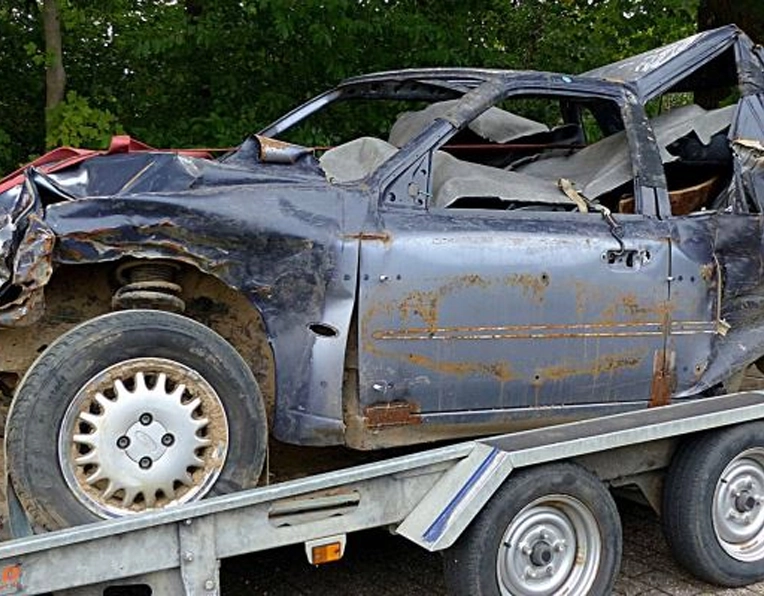 Junk-car-removals-img